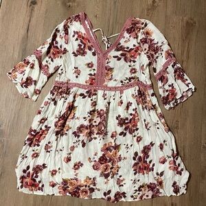 Oddy Floral Women’s Dress with Mauve Accents